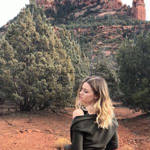 Meet your Posher, Samantha